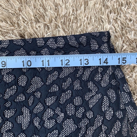 Banana Republic Skirt - Picture 7 of 9